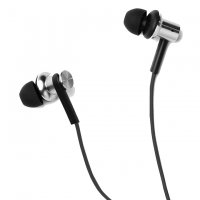 PA385 - Hybrid Pro in-Ear Hybrid Wired Control Earphones With MIC